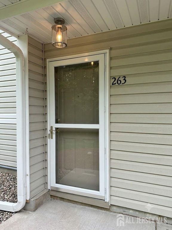 263 Prestwick Way, Edison, NJ 08820