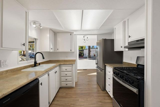 9 Via Valverde, Cathedral City, CA 92234