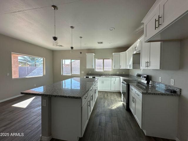 15115 S INDIAN BEND Lane, Arizona City, AZ 85123