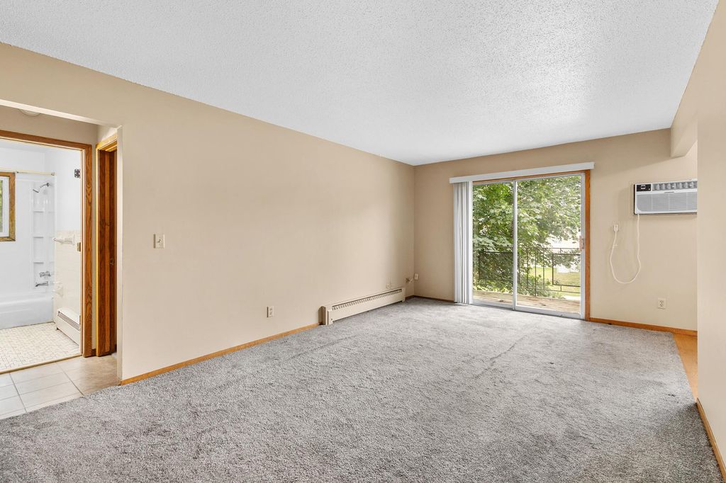 1610 Albemarle Street, Saint Paul, MN 55117 — photo 5