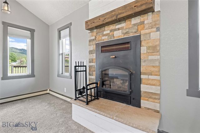 202 Meadow View Drive, Butte, MT 59701