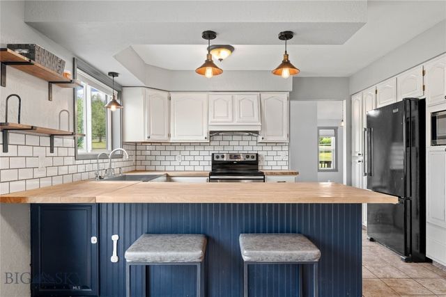202 Meadow View Drive, Butte, MT 59701