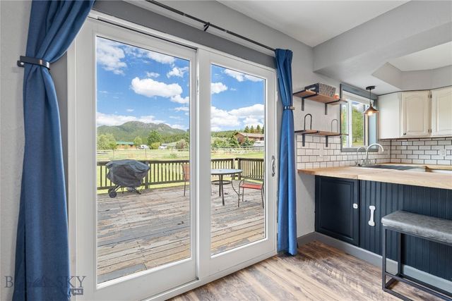 202 Meadow View Drive, Butte, MT 59701