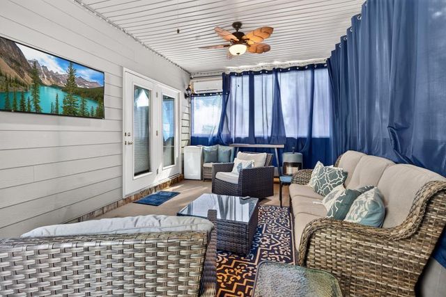 2193 Dodson Woods Drive, Fairburn, GA 30213
