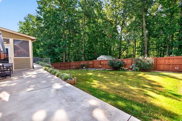 2193 Dodson Woods Drive, Fairburn, GA 30213