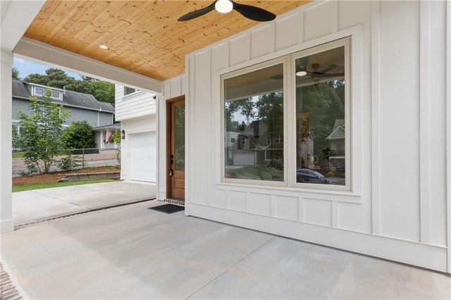 2471 Edwards Drive, Atlanta, GA 30318