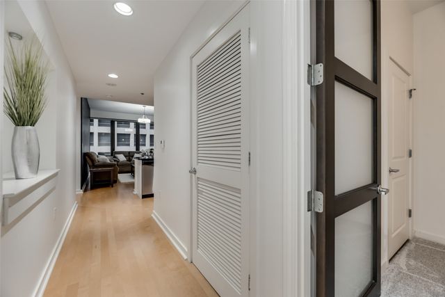 1200 Main Street 1007, Dallas, TX 75202