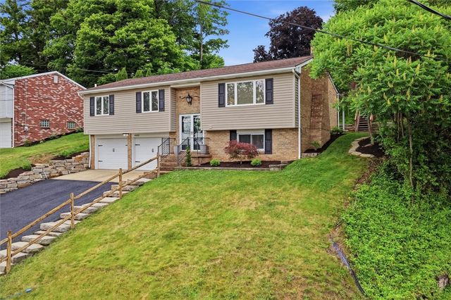 4030 Benden Circle, Murrysville, PA 15668