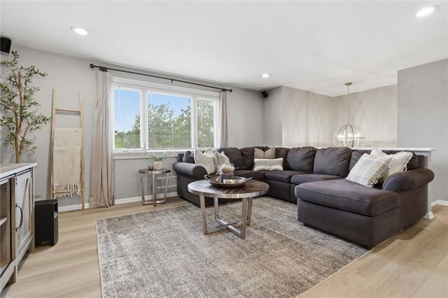 4030 Benden Circle, Murrysville, PA 15668