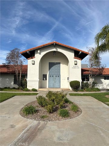 27635 Peridot Way, Castaic, CA 91384