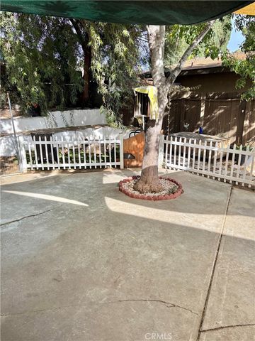 27635 Peridot Way, Castaic, CA 91384