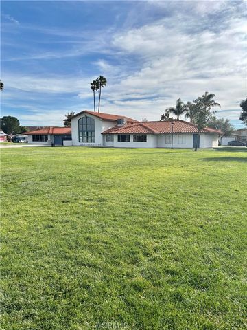 27635 Peridot Way, Castaic, CA 91384