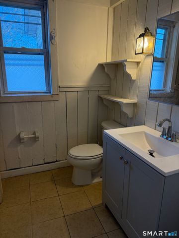 1566 North Avenue, Bridgeport, CT 06604