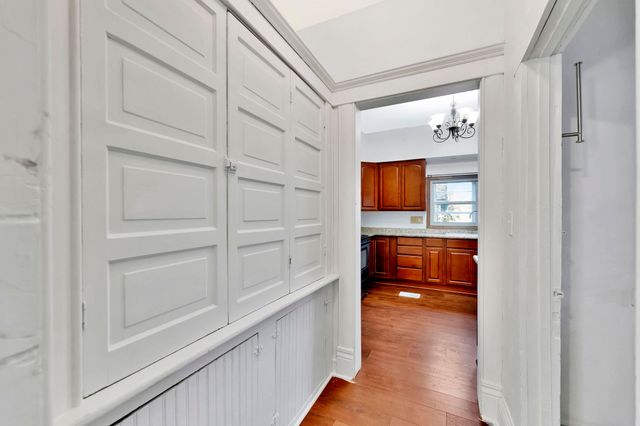 904 S Water St, Wichita, KS 67213