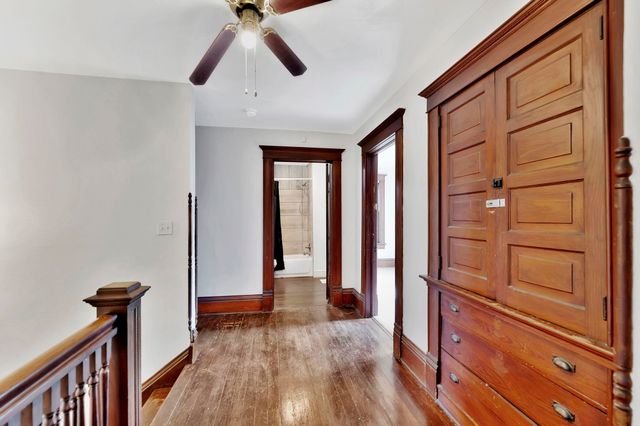 904 S Water St, Wichita, KS 67213