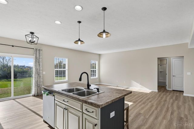 9629 Averi Court, Harrison, OH 45030