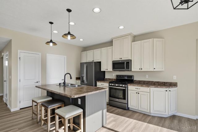 9629 Averi Court, Harrison, OH 45030