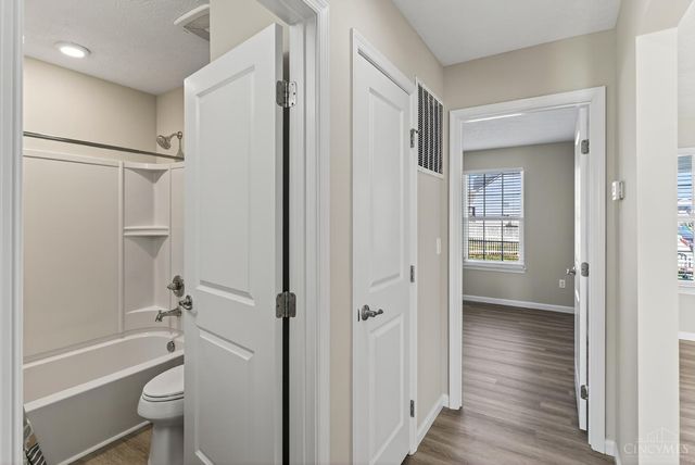 9629 Averi Court, Harrison, OH 45030