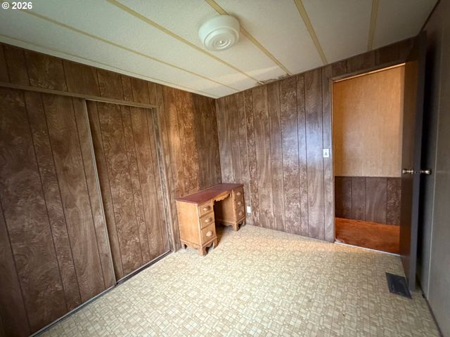 217 MAIN St, Wishram, WA 98673