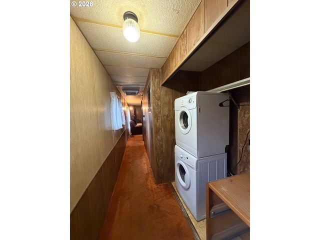 217 MAIN St, Wishram, WA 98673