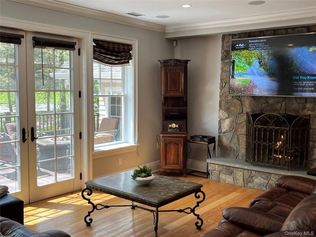 38 Lincoln Avenue, Port Chester, NY 10573