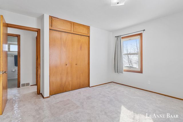 1703 Fuller Avenue NE, Grand Rapids, MI 49505