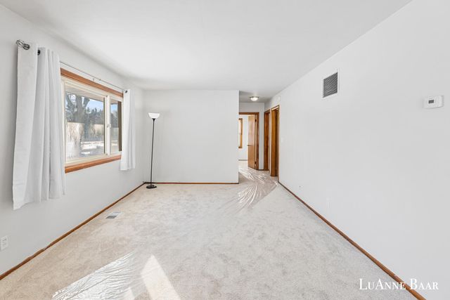 1703 Fuller Avenue NE, Grand Rapids, MI 49505