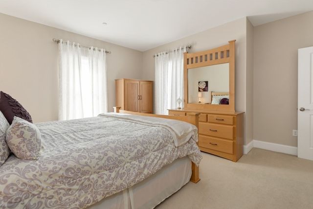 441 Essex Street 302, Swampscott, MA 01907