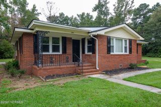 1101 Bullard Street, Roseboro, NC 28382