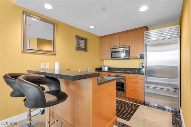 2000 North Fashion Show Drive 5326, Las Vegas, NV 89109