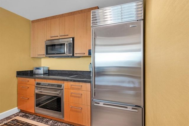 2000 North Fashion Show Drive 5326, Las Vegas, NV 89109