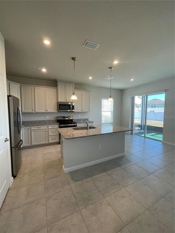 6800 PEBBLEBROOKE WAY, Zephyrhills, FL 33541