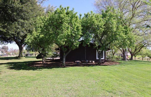 6560 Bethel, Clovis, CA 93619