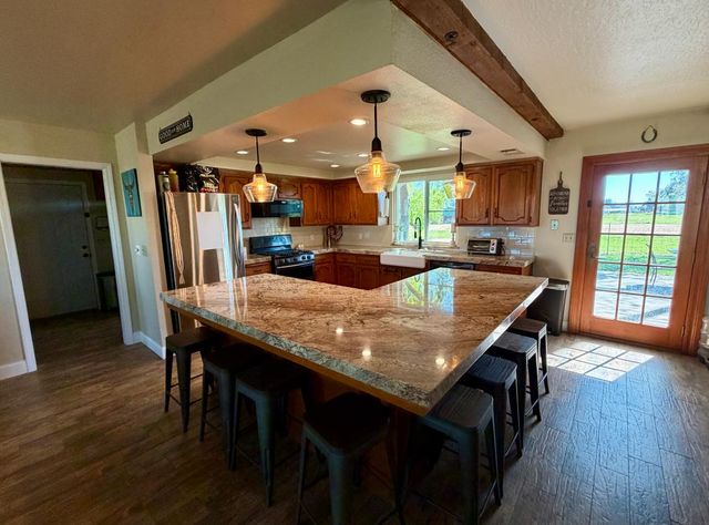 6560 Bethel, Clovis, CA 93619