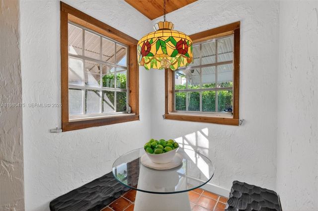 1305 Alhambra Cir, Coral Gables, FL 33134