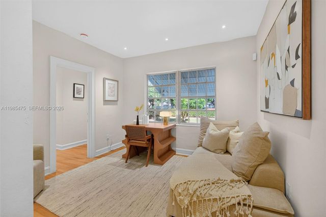 1305 Alhambra Cir, Coral Gables, FL 33134