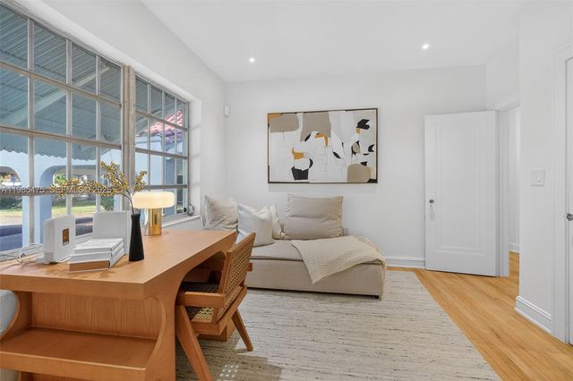 1305 Alhambra Cir, Coral Gables, FL 33134