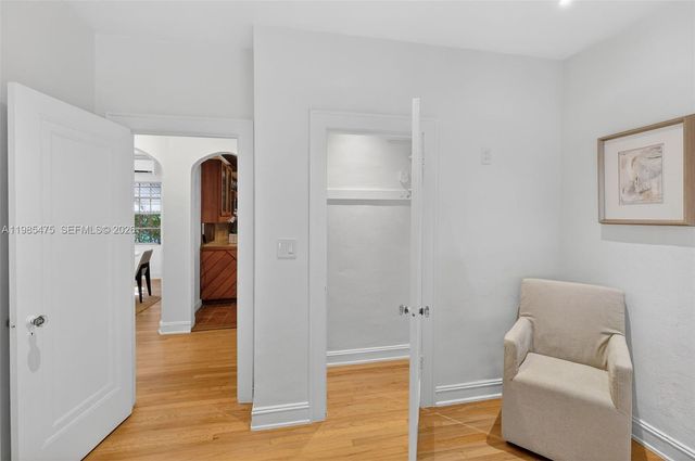 1305 Alhambra Cir, Coral Gables, FL 33134