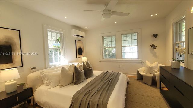 1305 Alhambra Cir, Coral Gables, FL 33134