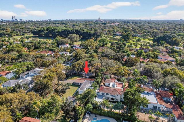 1305 Alhambra Cir, Coral Gables, FL 33134