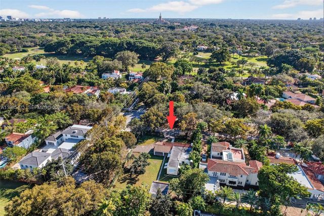 1305 Alhambra Cir, Coral Gables, FL 33134