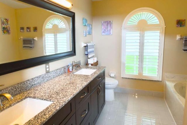 4555 NW 88 Terrace, Coral Springs, FL 33065