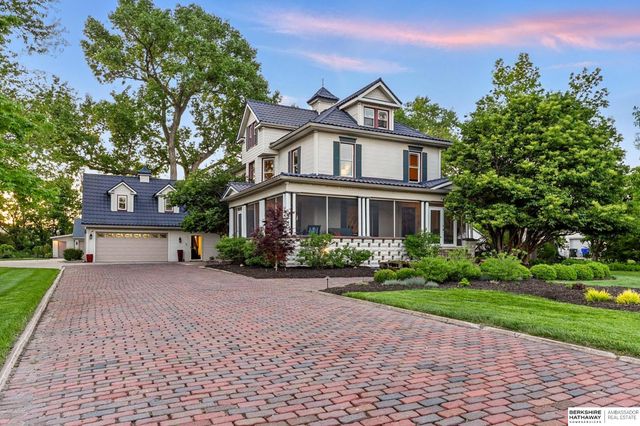 512 N Spruce Street, Valley, NE 68064