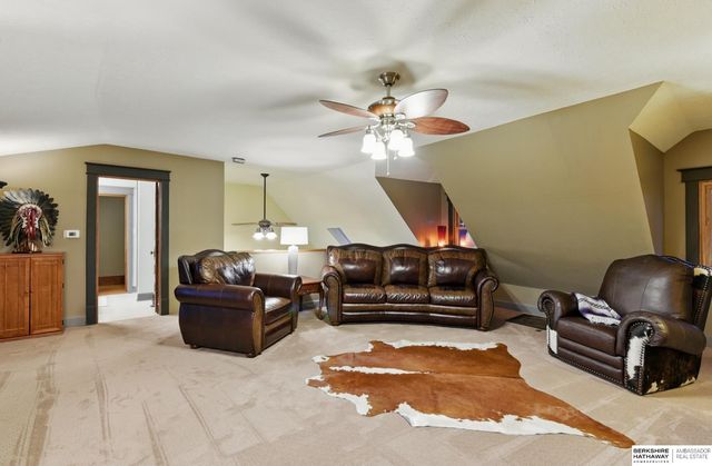 512 N Spruce Street, Valley, NE 68064