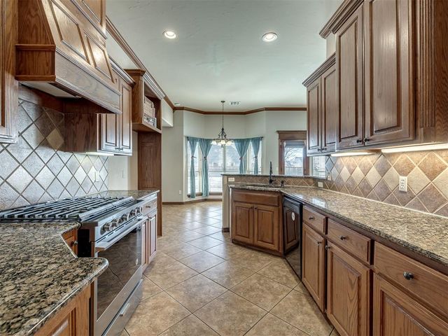 1304 Redbud Court, Moore, OK 73160