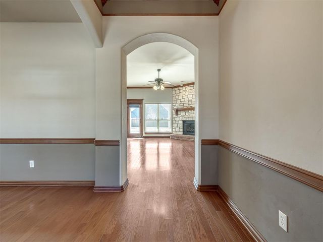 1304 Redbud Court, Moore, OK 73160