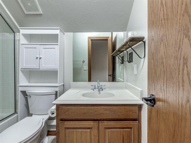 1304 Redbud Court, Moore, OK 73160