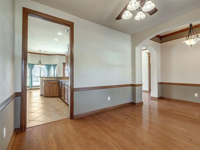 1304 Redbud Court, Moore, OK 73160