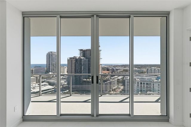 400 CENTRAL AVENUE 1803, St Petersburg, FL 33701