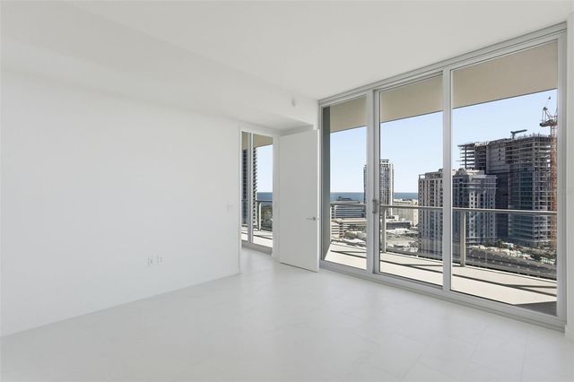 400 CENTRAL AVENUE 1803, St Petersburg, FL 33701